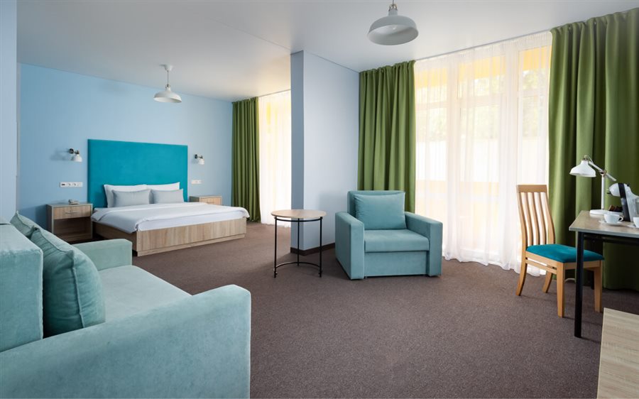 Номер «Полулюкс (Junior Suite)» — отель «МореЛето» в Анапе — фото 3
