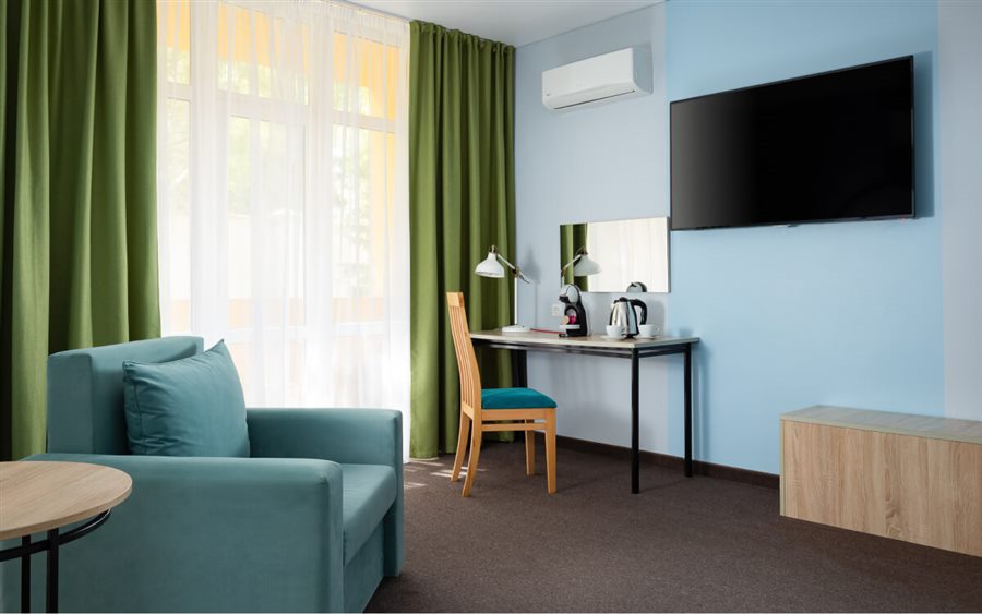 Номер «Полулюкс (Junior Suite)» — отель «МореЛето» в Анапе — фото 5